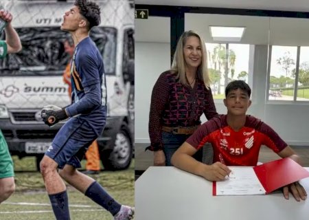 No dia do aniversário da mãe, filho de Eliza Samudio assina contrato como goleiro do Athletico
