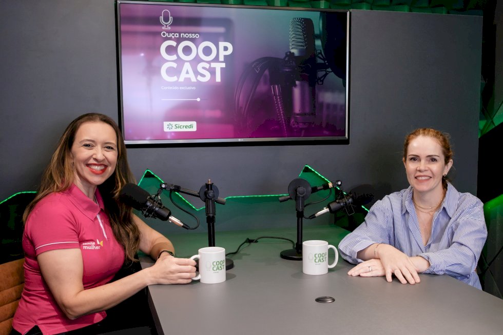 Socióloga Gisele Gomes é a entrevistada do CoopCast de março