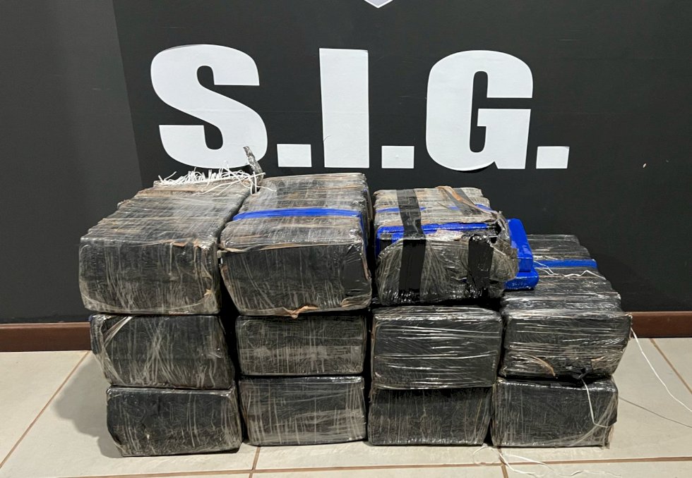 Ivinhema - Polícia Civil prende duas mulheres suspeitas de tráfico de drogas