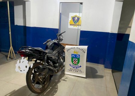 Polícia Militar prende homem com motocicleta com sinais de identificação adulterados em Nova Casa Verde