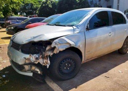 Mulher fica em estado gravíssimo após ser atropelada; motorista é preso