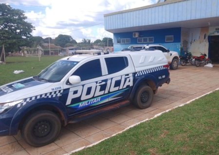 Professor de futebol e adolescentes são executados em frente a ginásio onde crianças treinavam