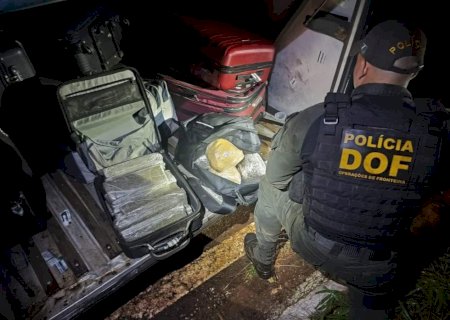Ivinhema - Passageiro de ônibus que viajava com droga é preso pelo Dof