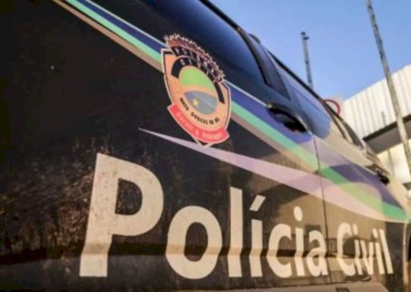 Homem é encontrado morto com tiro na cabeça ao lado de carro na BR-262