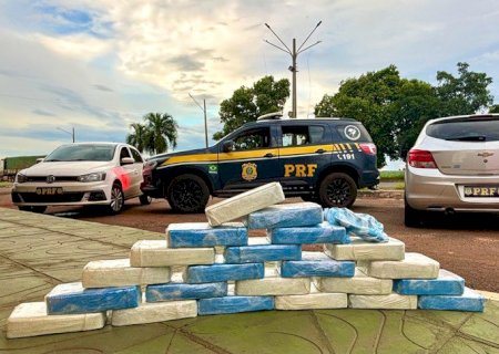 PRF apreende 23 Kg de cocaína em Paranaíba