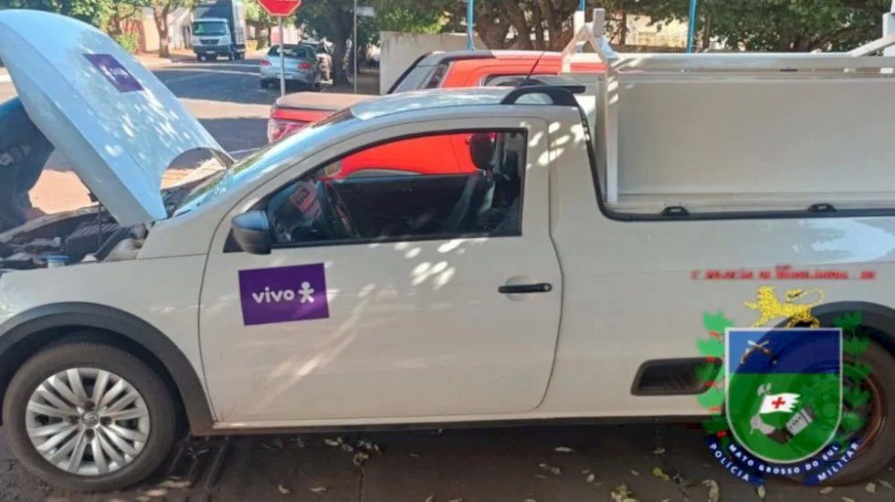 PM apreende carga milionária de drogas em veículo de telefonia na MS-040