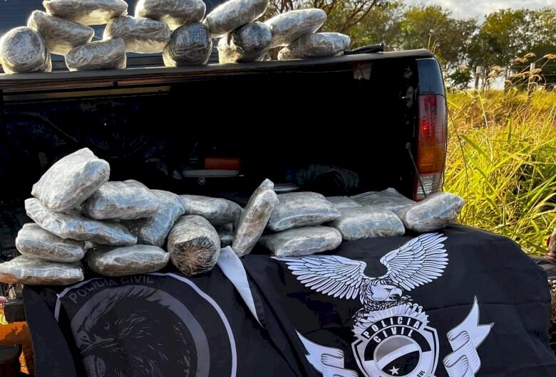 Quatro são presos por tráfico e carga de droga é interceptada