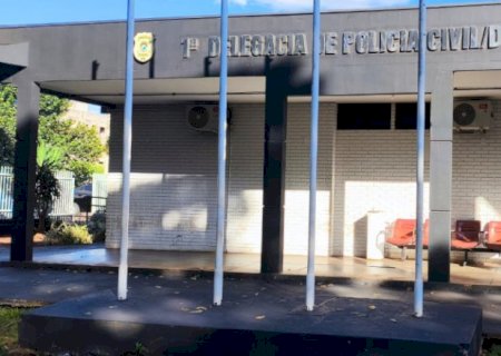 Colisão entre moto e caminhão mata adolescente,  mãe se acidenta ao saber da morte do filho