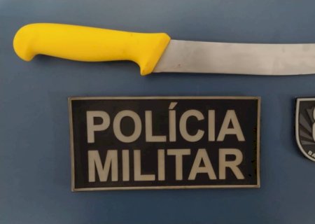Polícia Militar conduz homem e mulher para a Delegacia por vias de fato e lesão corporal