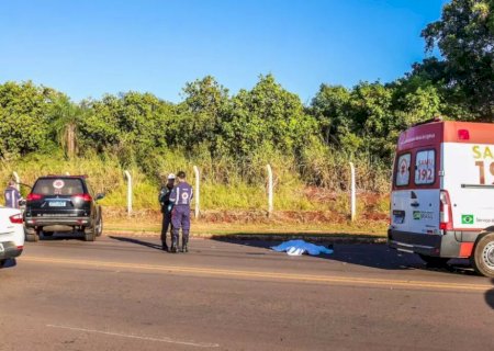 Professor não consegue frear carro e idoso morre atropelado