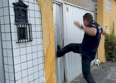 Ator e influenciadora são presos no Ceará por fraudar chaves Pix e desviar doações ao Rio Grande do Sul