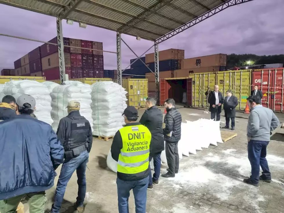 Maior apreensão da história já contabiliza 4 toneladas de cocaína