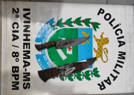 Polícia Militar prende homem por porte de arma