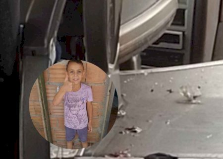 Menino de 9 anos que morreu atingido por peça de caminhão em ônibus viajava para ir ao médico