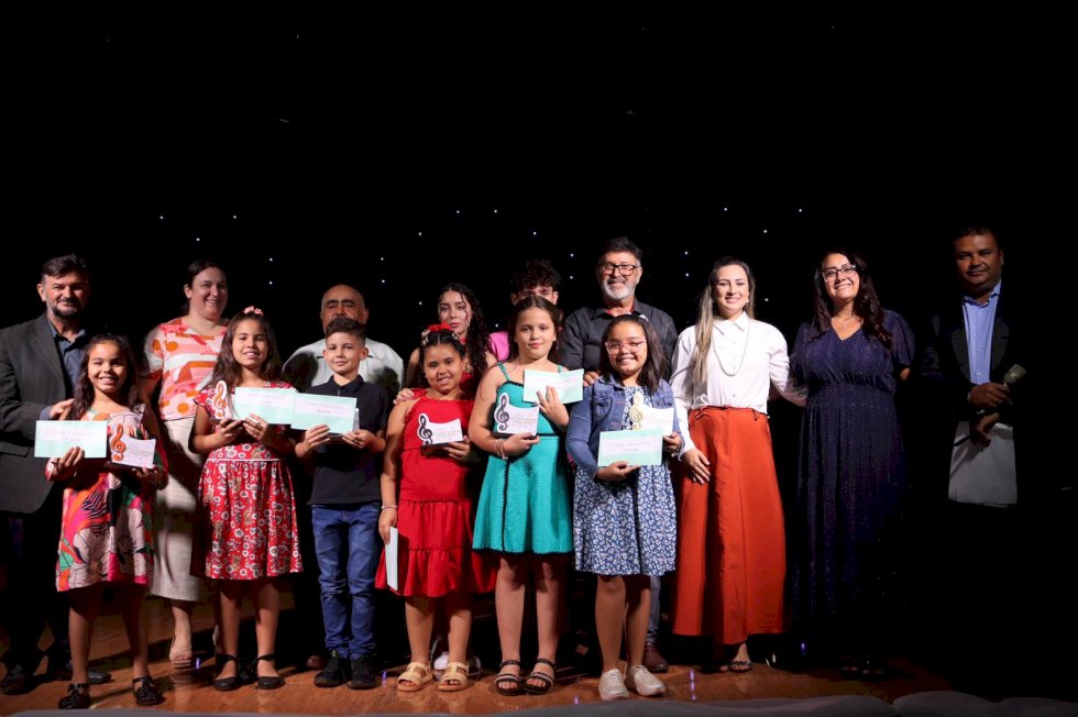 4º Fest Gospel Aquece Angélica com grandes talentos