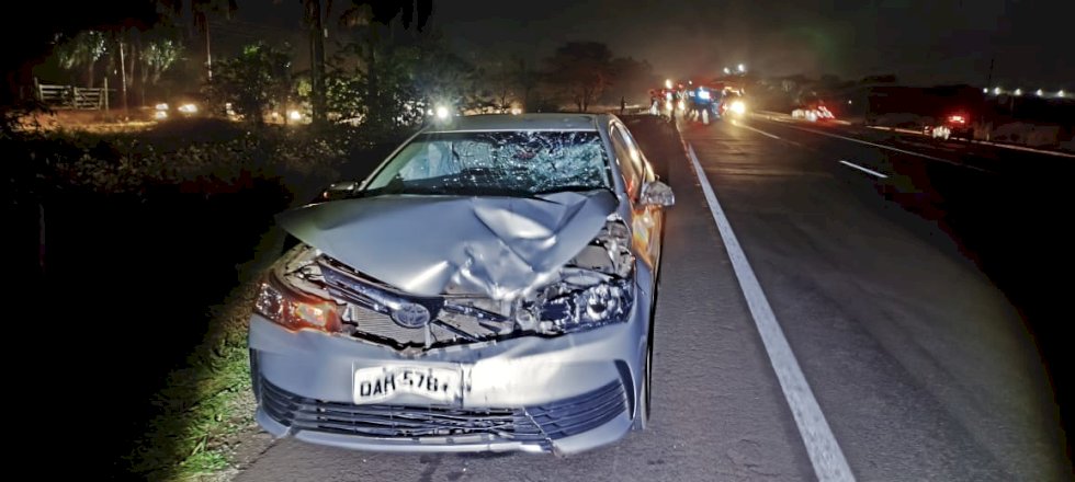Acidente envolvendo carro e moto mata mulher  na BR-163