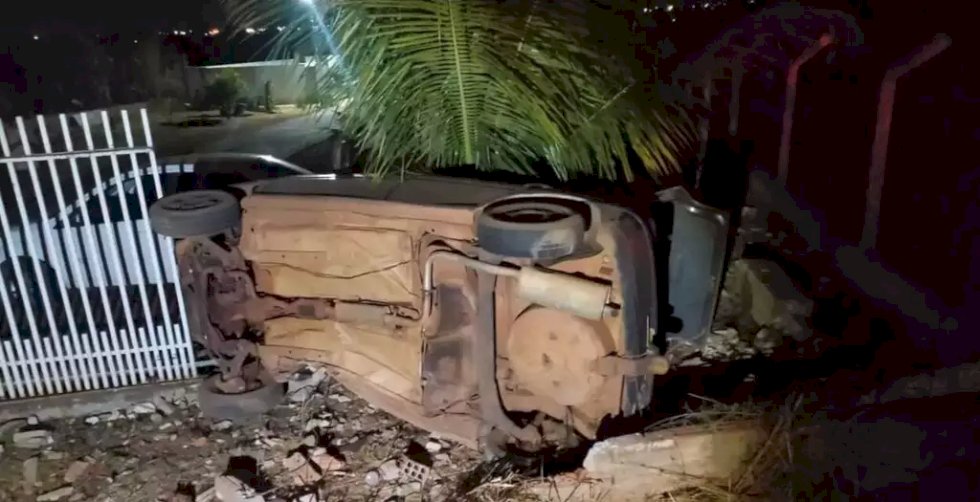 Rapaz morre ao perder controle da direção e carro capotar na MS-316