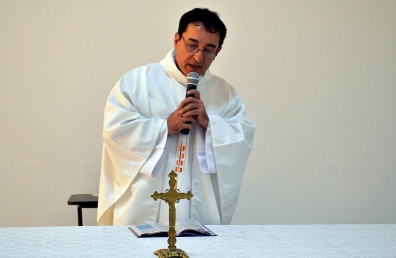 Morre Padre Declair aos 58 anos