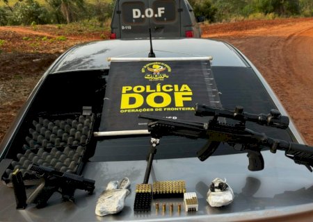 Homem é preso pelo DOF com rifle, pistola, munições e cocaína
