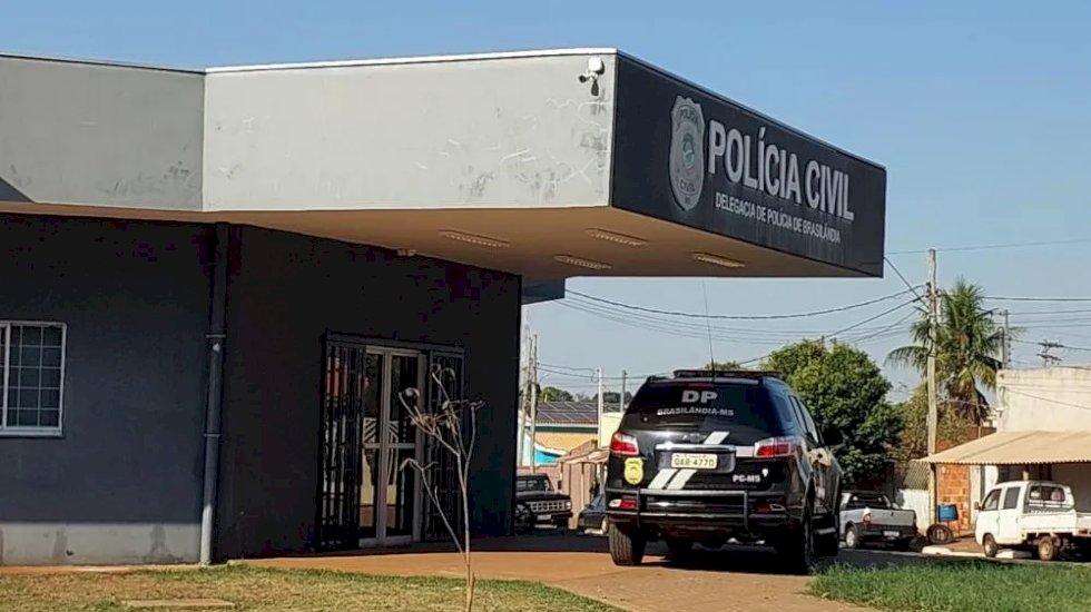 Homem é morto com golpe de canivete