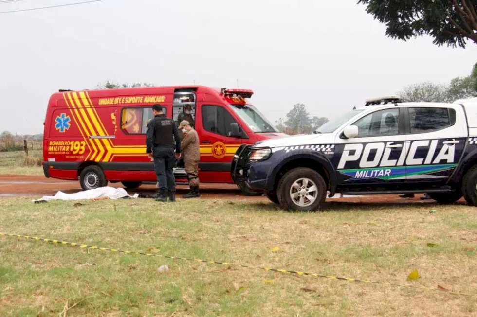 Homem é espancado e morto a tiro