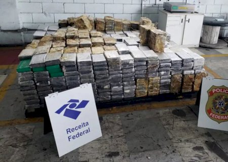 Receita e PF fazem maior apreensão de cocaína do ano