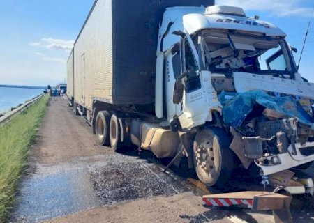 Distração ao volante causa morte de caminhoneiro durante obras de manutenção