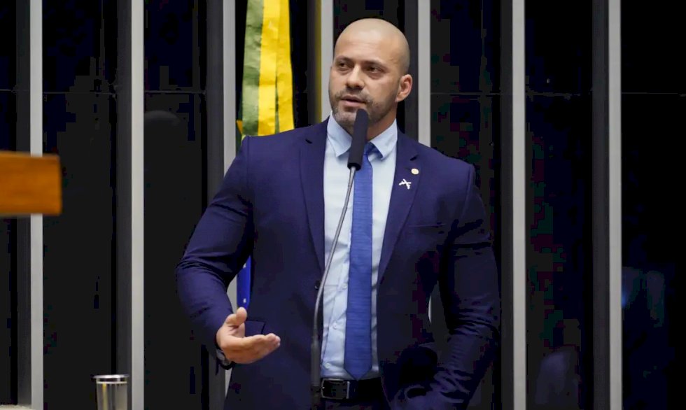 Daniel Silveira volta a ser preso pela PF por determinação de Moraes