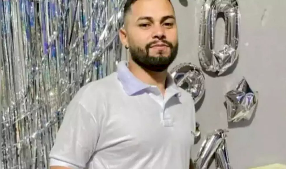 Mecânico morre ao cair e bater a cabeça em toboágua de clube recreativo