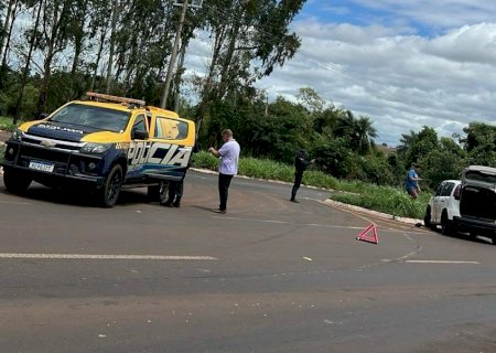 Acidente envolvendo carreta e carro do Conselho Tutelar deixa mulher ferida na MS-134 em Batayporã