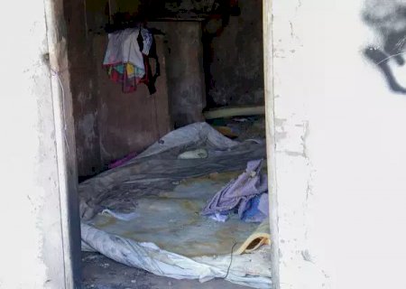 'Batia muito nela', dizem vizinhos de jovem espancada até a morte