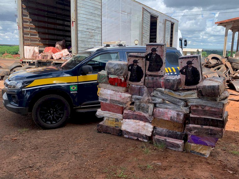 PRF apreende 5,9 toneladas de maconha