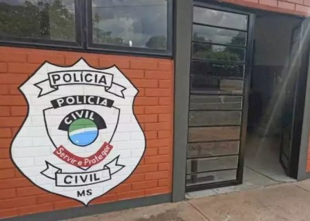Rapaz é assassinado pelo irmão com golpes de punhal durante festa