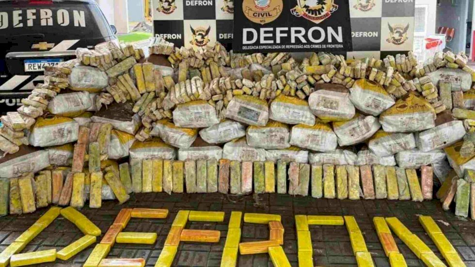 Caminhoneiro que morreu esmagado pela própria carreta transportava R$ 7,5 milhões em maconha