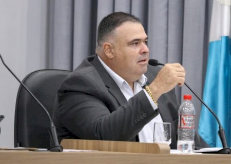 Prof. Erlon pede realização de evento “Dia do Jovem Cristão”