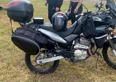 Pneu estoura e casal sofre queda de moto na MS-134, entre Nova Andradina e Nova Casa Verde
