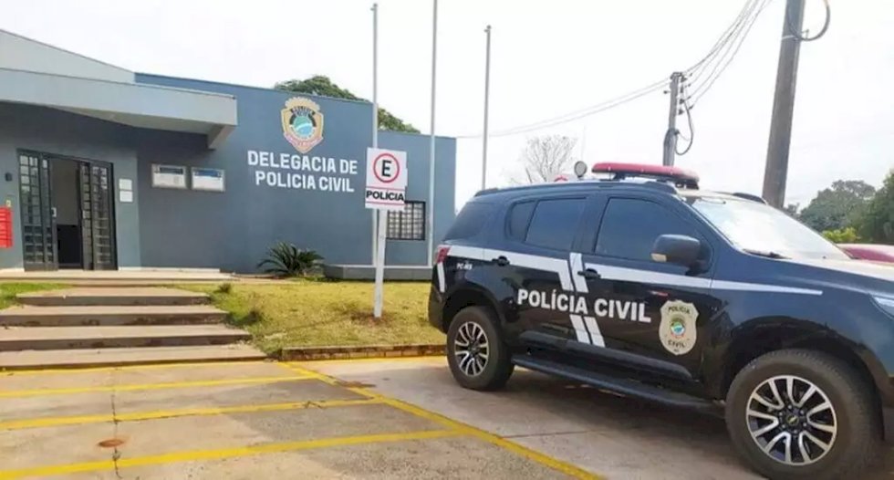 Eu vou ser preso com motivo”: homem mata um e agride mãe em briga por droga