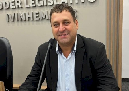 Bira pede redução na taxa dos taxistas, redução da carga horária dos Agentes de Endemias e Agentes Comunitários de Saúde e prorrogação do prazo para conexão da rede de esgoto