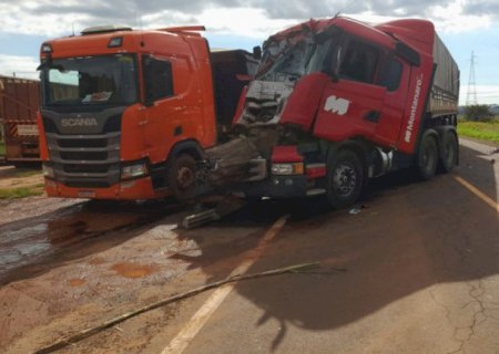 Três graves acidentes são registrados na BR-060