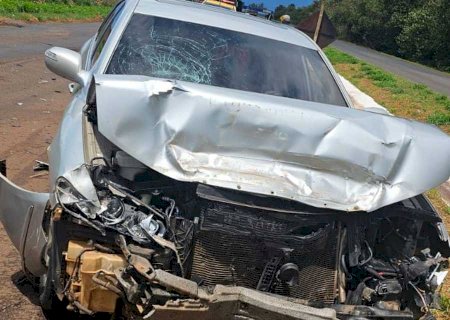 Veículos colidem na MS-134 em Nova Andradina