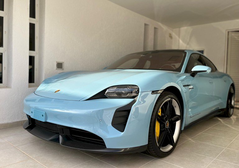 Ação da PF mostra que fraude de 2019 a 2024 no INSS bancava de coleção de relógios a Porsche