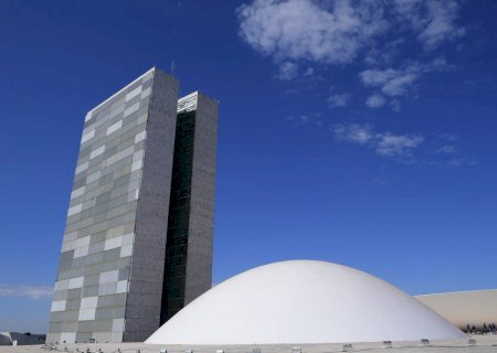 Congresso revogou em 2022 norma para combater fraudes com descontos no INSS