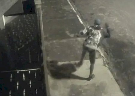Justiça dispensa audiência e solta homem que tentou atirar em PM em Anaurilândia