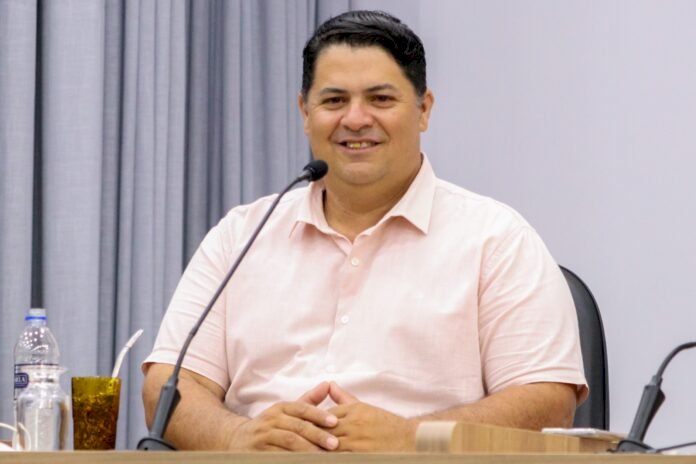 Marcio Alves pede implantação do CAPS, destinação de recursos financeiros para SMS e implementos agrícolas para pequenos produtores