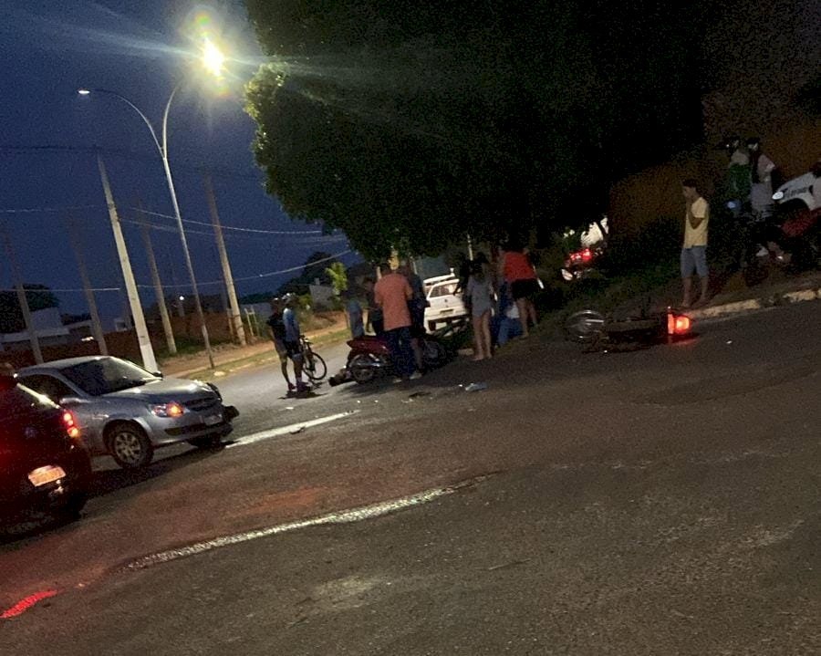 Ivinhema - Acidente entre carro e moto, deixa adolescente com ferimentos leves