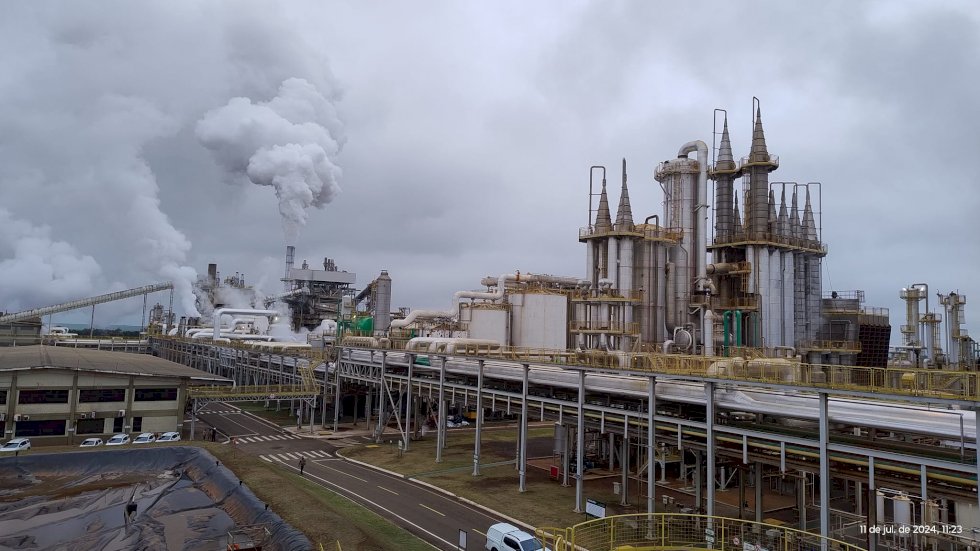 Unidades da Adecoagro em Angélica e Ivinhema recebem Certificação Internacional ISCC Corsia Plus para produção de SAF