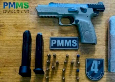 Rapaz morto em confronto apontou arma para policiais após fuga, diz PM