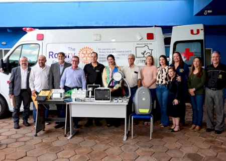 Município de Ivinhema recebeu ambulância UTI
