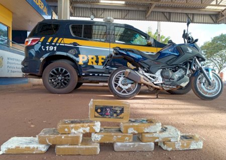 PRF apreende 20 Kg de cocaína e skunk