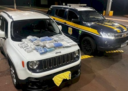 Viajando com a família, paulista é preso na BR-463 com cocaína, haxixe e skunk